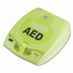 ZOLL AED Plus Halbautomat Deckel mit Schriftzug